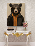Tableau représente un ours noir anthropomorphe